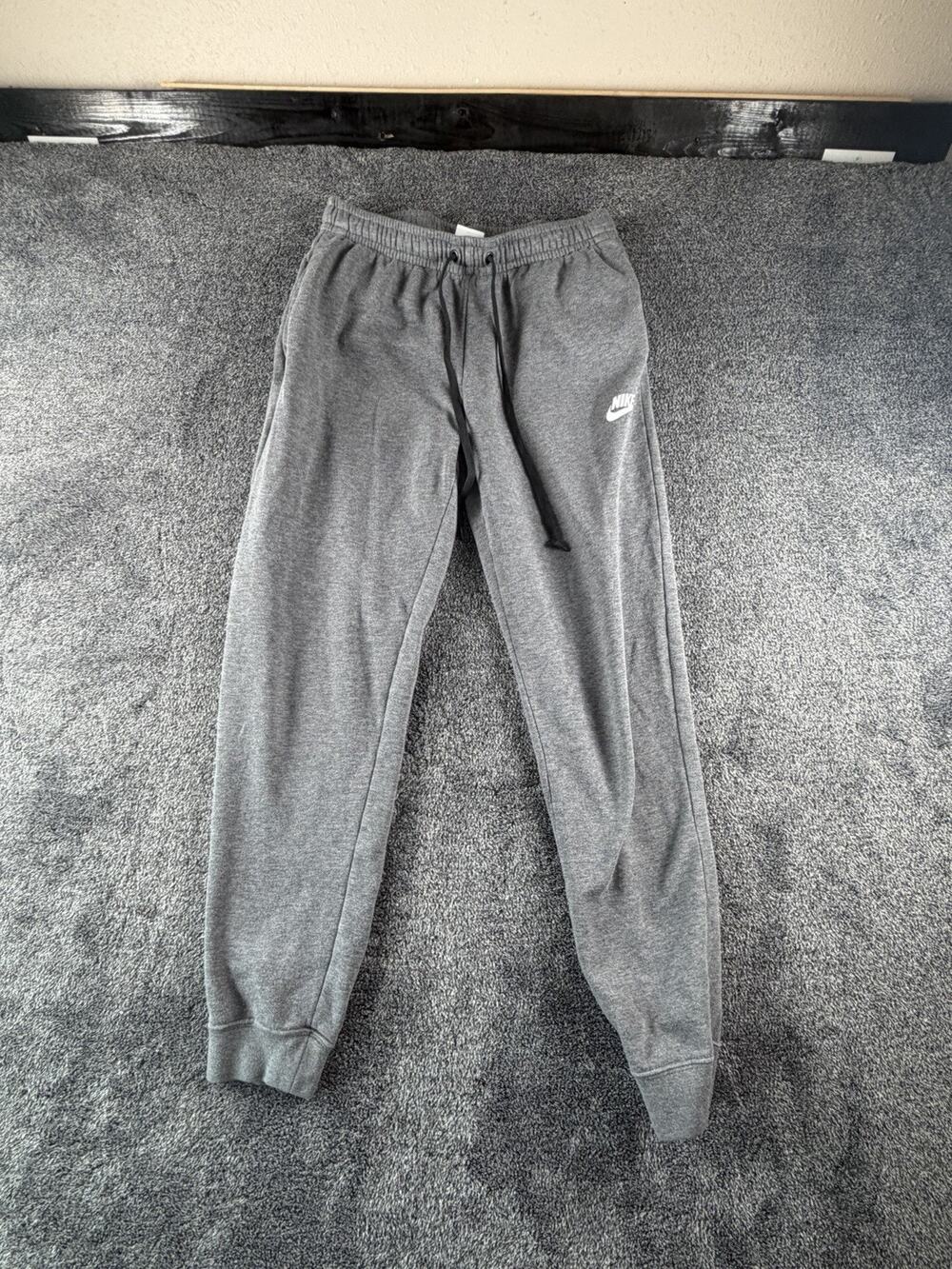 Nike Womens Small Gray Fleece Jogger Sweatpants